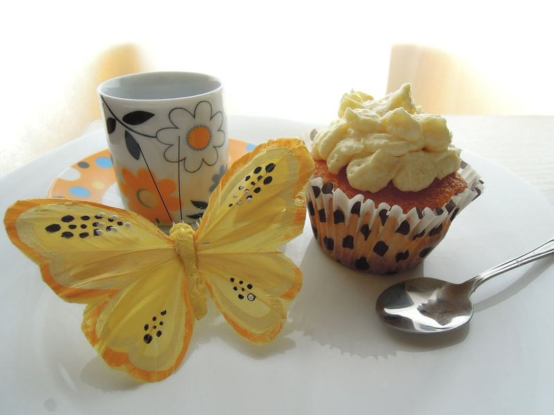 lemon-cupcakes with lemon cream cheese icing recipe